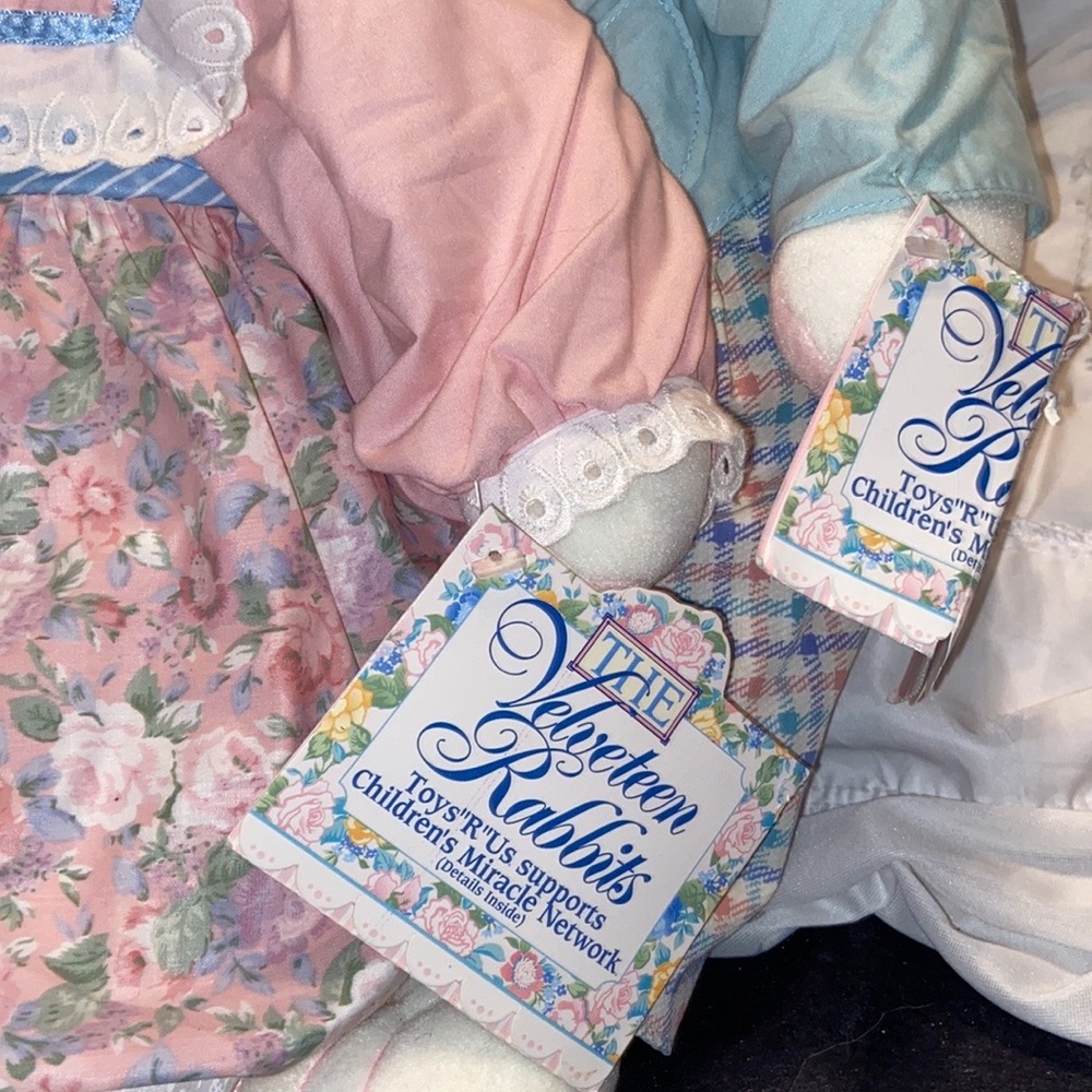 Toys R Us Plush Vintage 1994 Commonwealth Velveteen Bunnies fully dressed pair